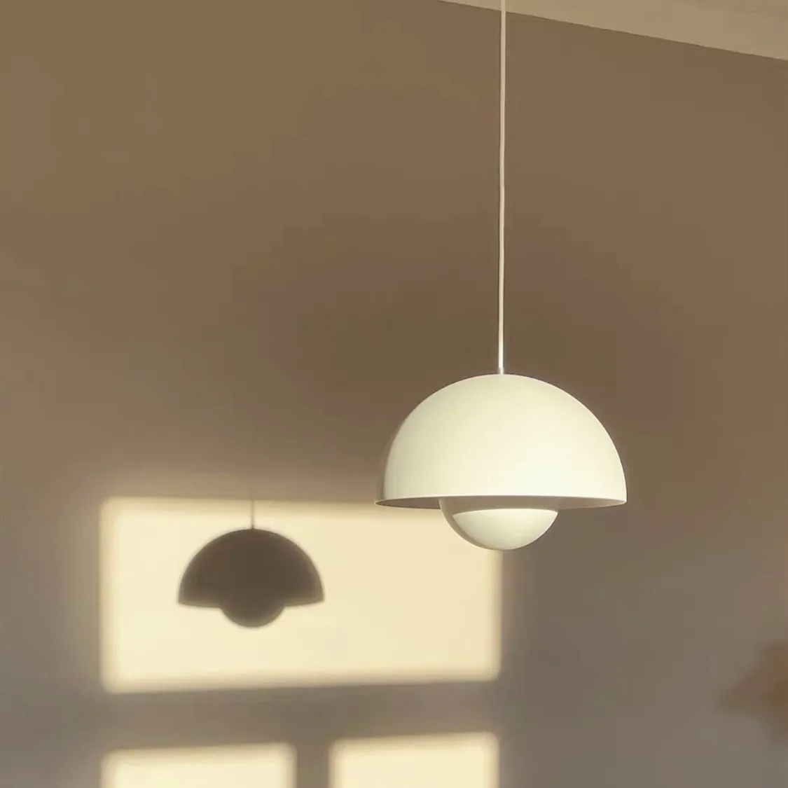 Modern Macaroon Flower Bud Pendant Light S207