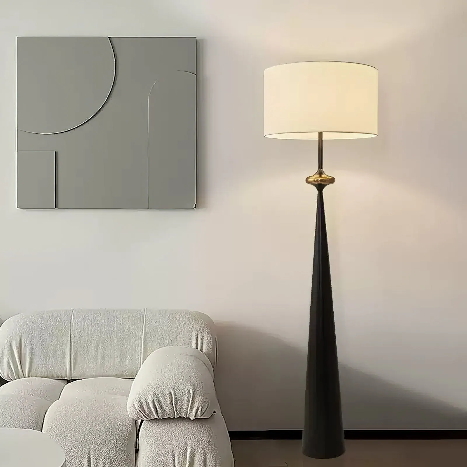 Putney Metal Floor Lamp – Minimalist Design for Bedrooms & Offices T426