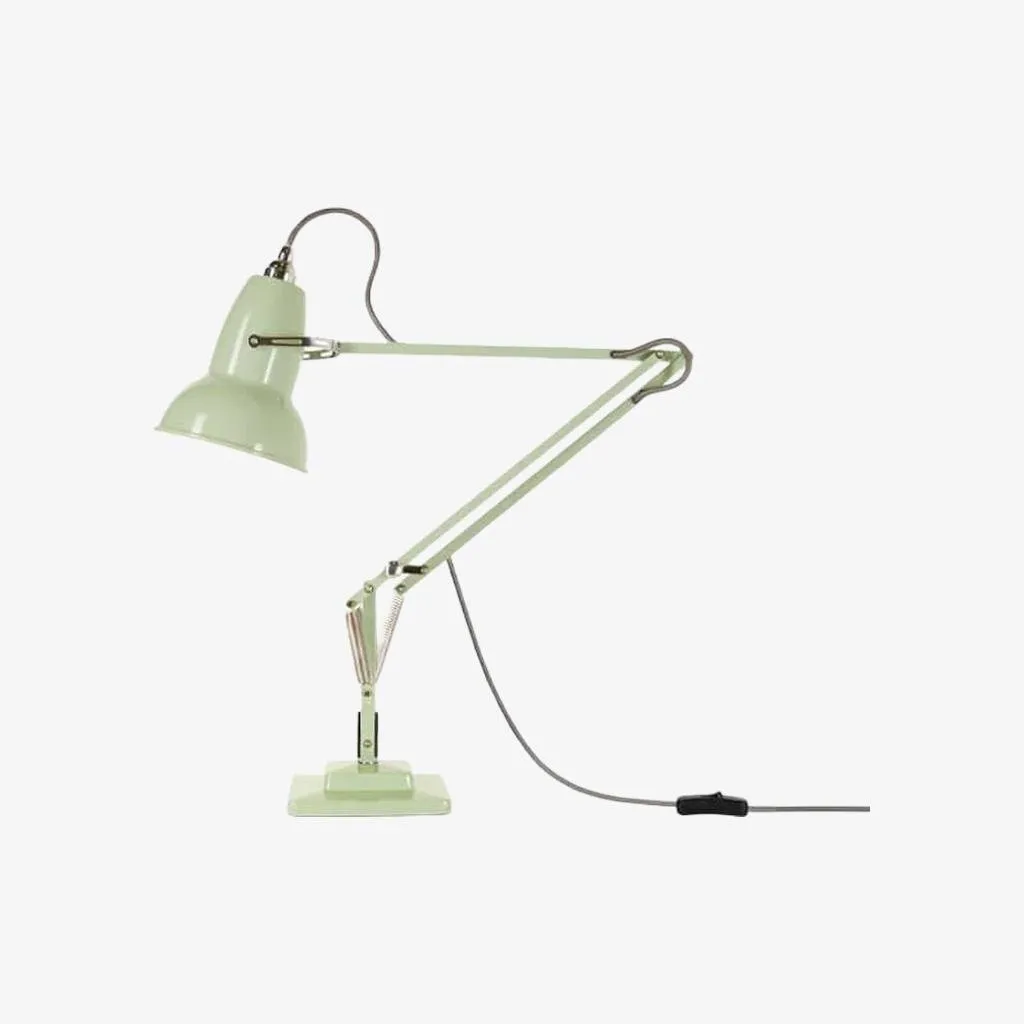 Modryx Adjustable Desk Lamp - Vintage Industrial Metal for Office T555