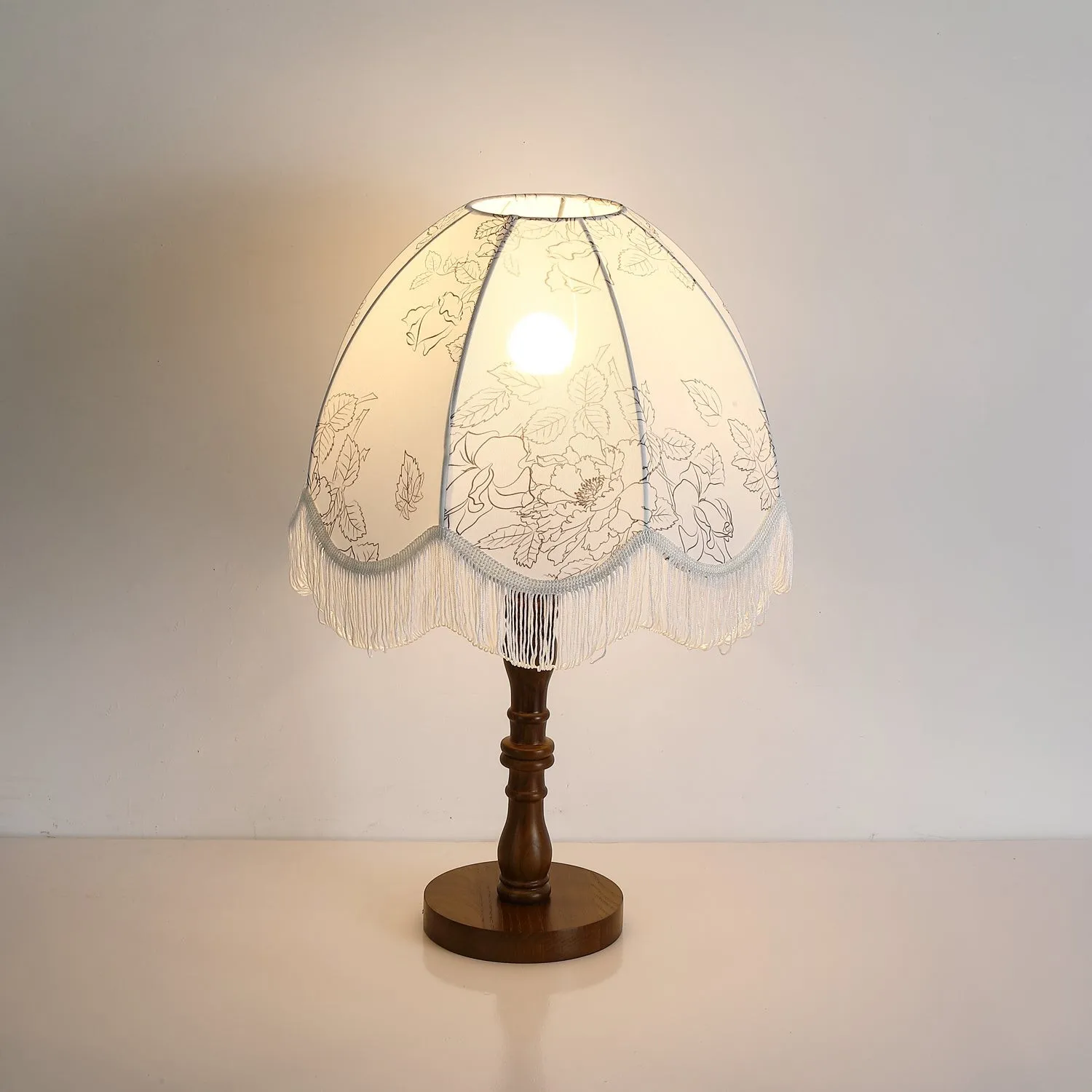Luxury Printed Tassel Table Lamp M425