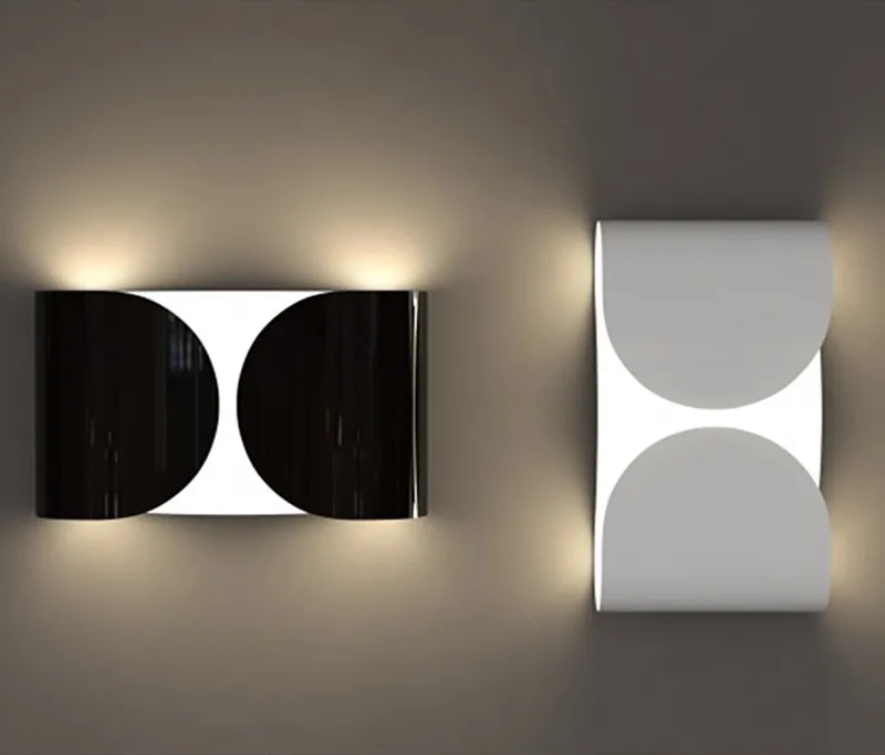 Foglio Wall Lamp