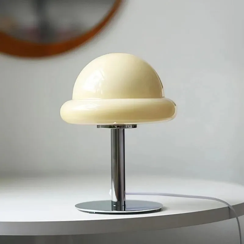 Bauhaus Space Age Table Lamp S24