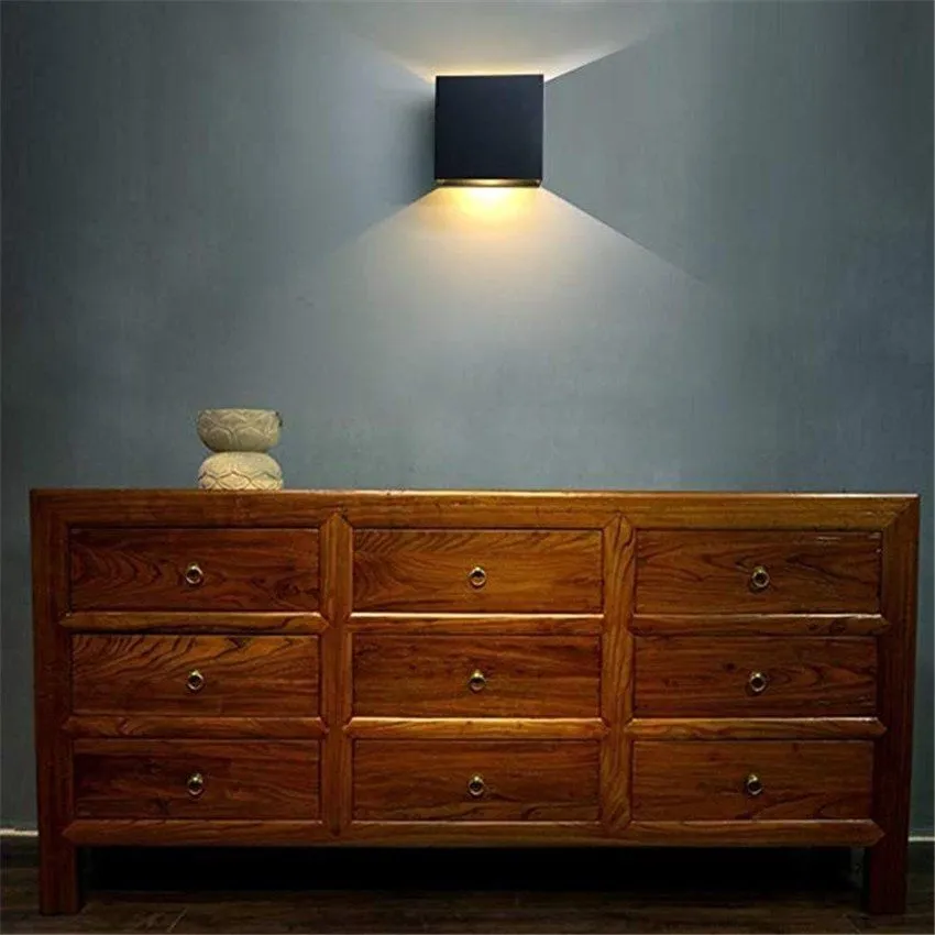 Aluminum Minimalist Style LED-6W Cube Wall Light For Bedroom