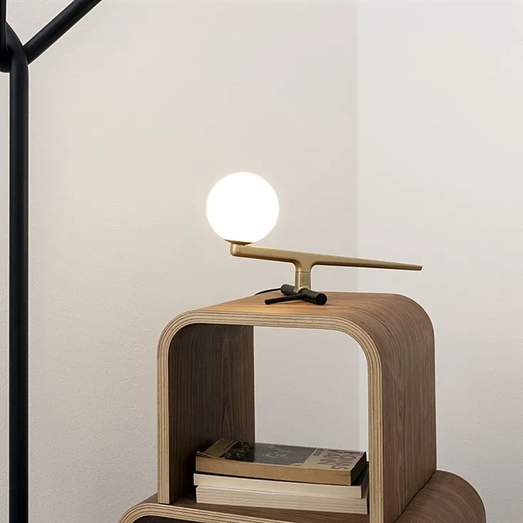 Yanzi Table Lamp