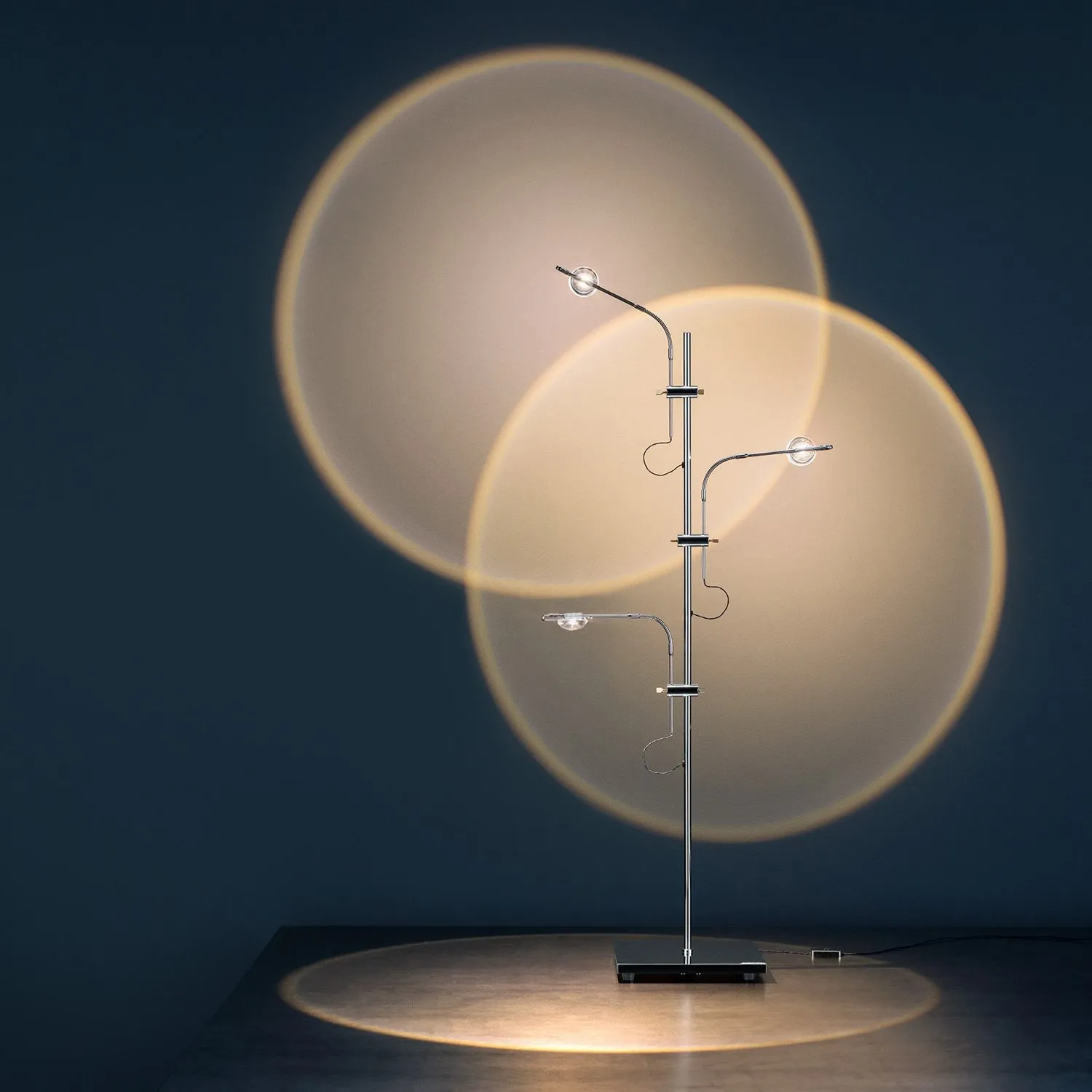 Wa Wa T LED Lamp
