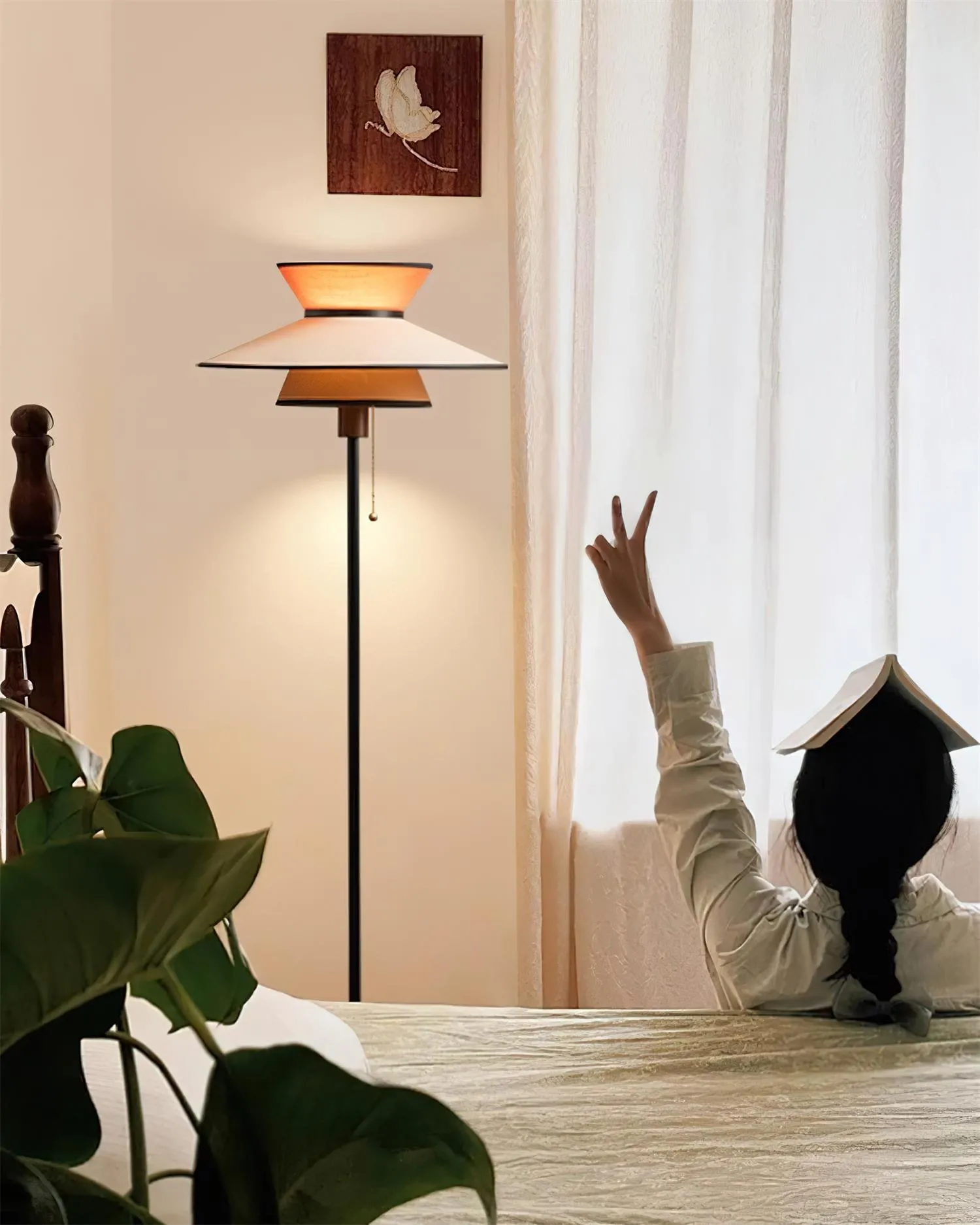 Lunetra Floor Lamp T1421