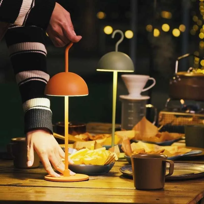 Macaron Wireless Rechargeable Portable Metal Table Lamp S202