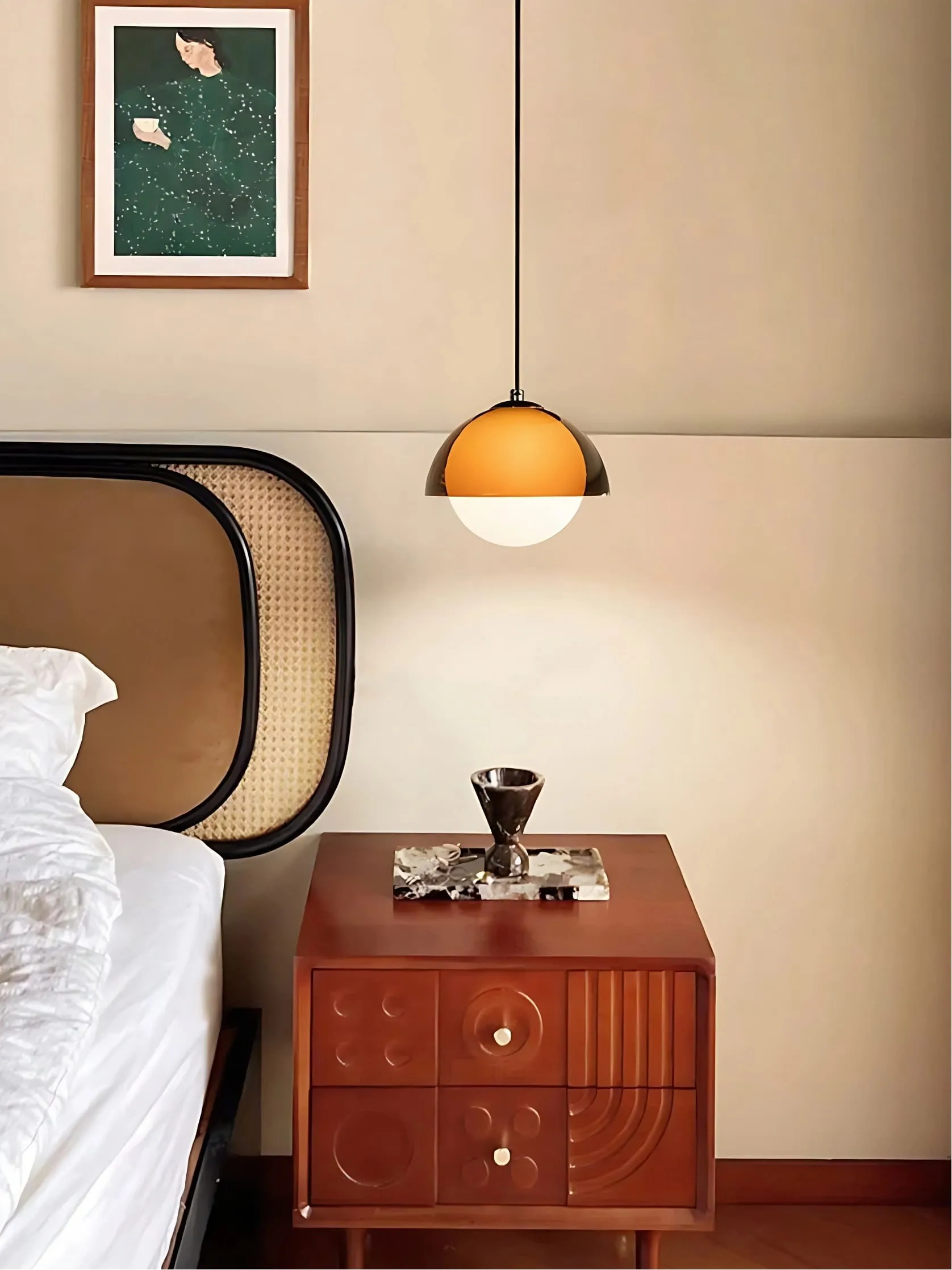Sunset Pendant Light – Vintage Design For Bedside Ambience G99