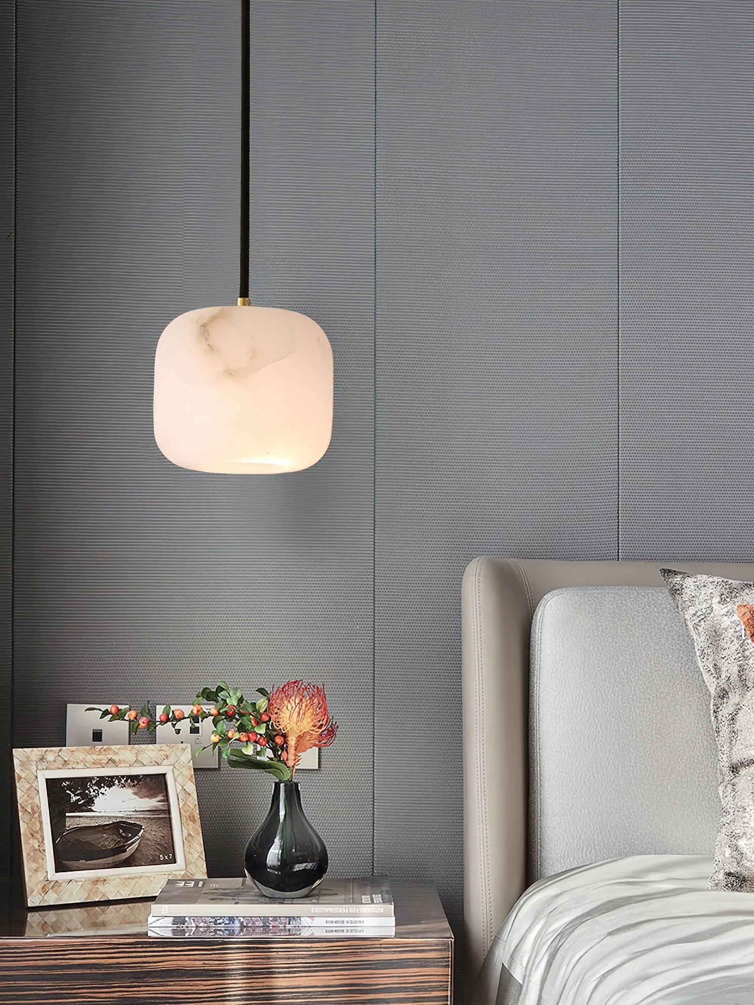 Alabaster Bedside Pendant Light T1647