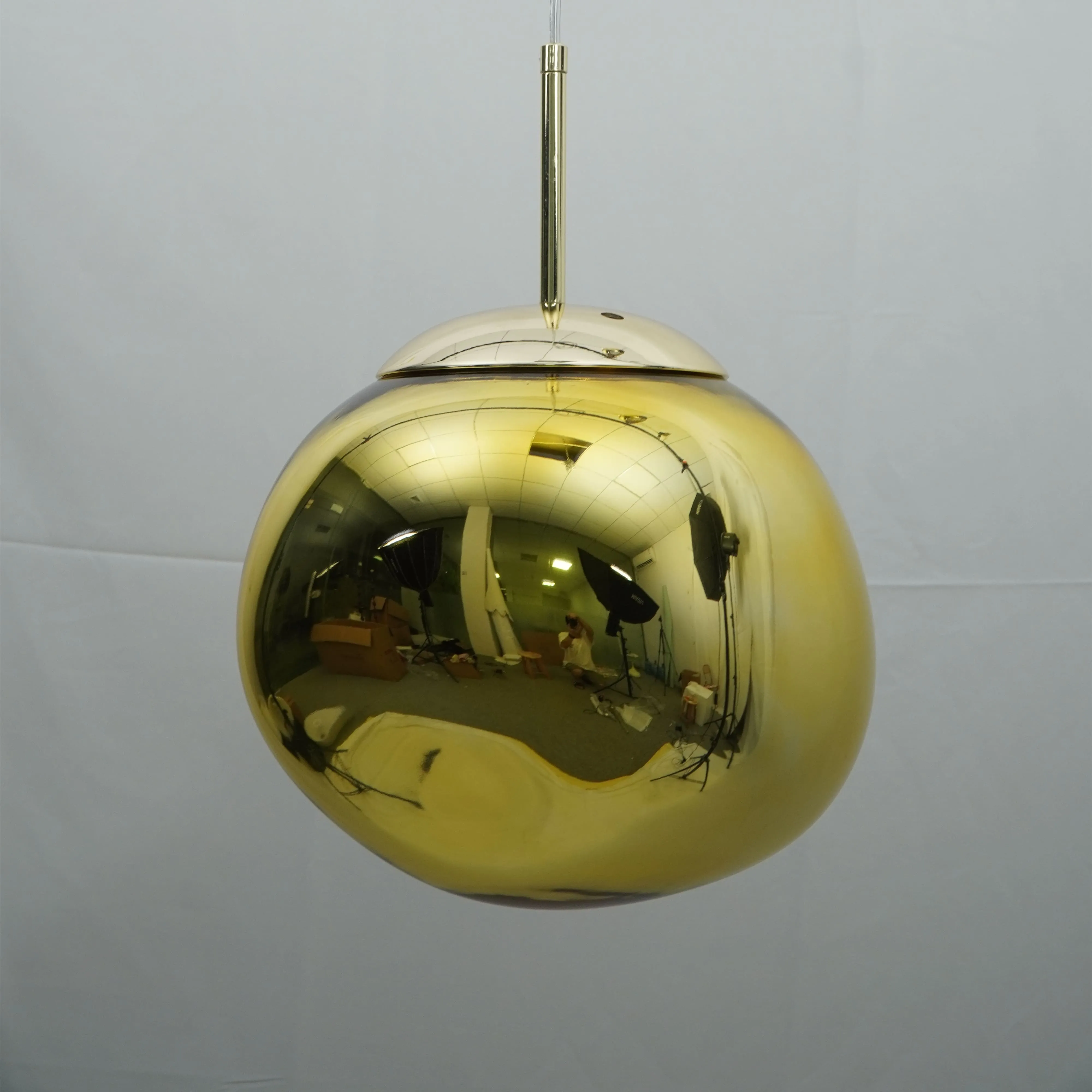 New Version Dynamic Pendant Light – Modern Hanging Lamp for Dining Room S31