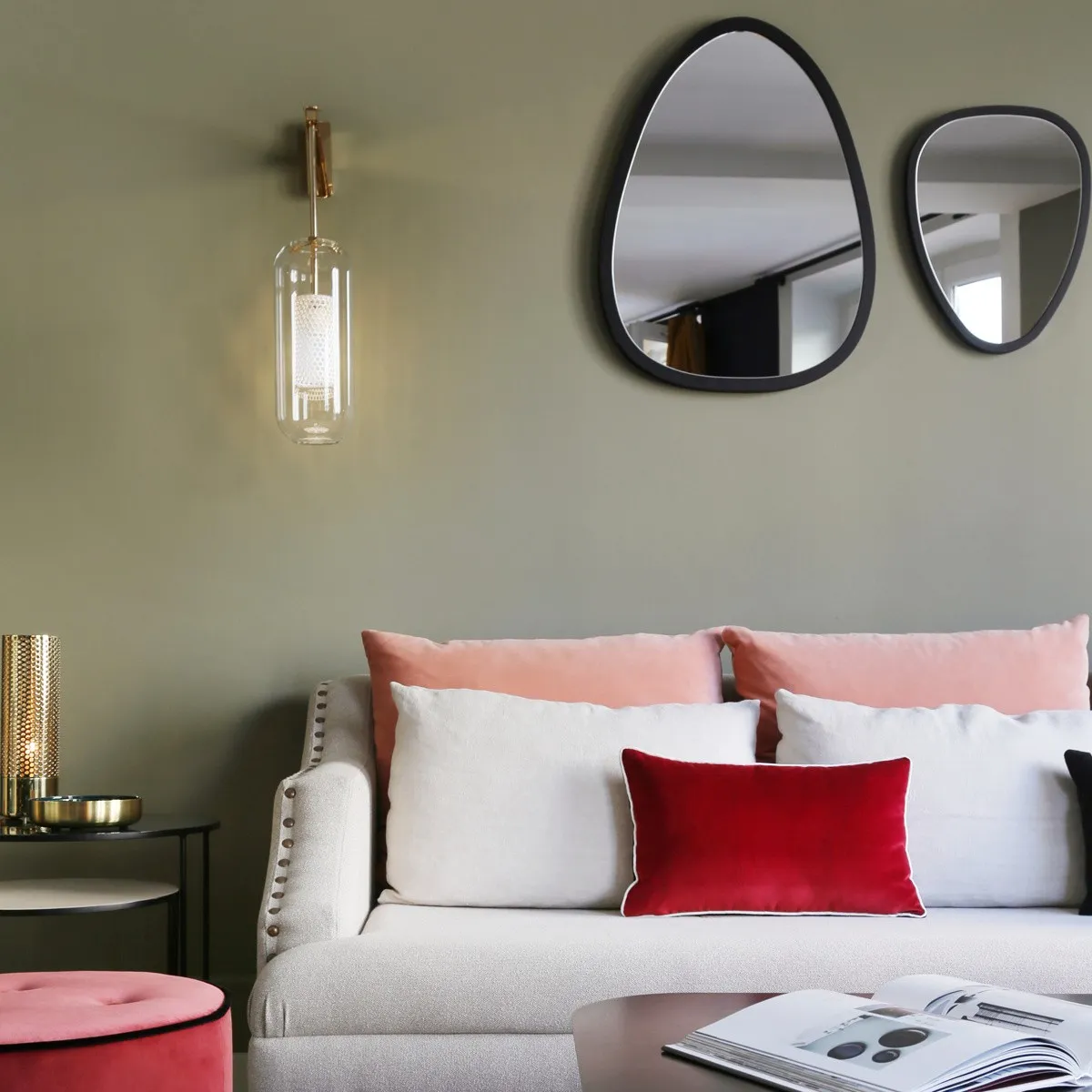 Vadim Wall Lamp