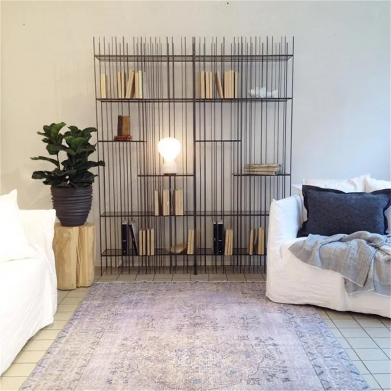 Gatto Table Lamp