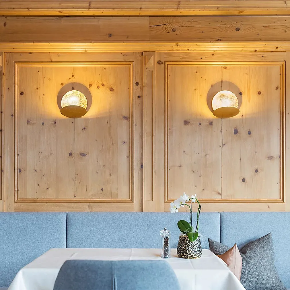 Discola Wall Lamp Metal Disc Design - Living Room Ambient Light