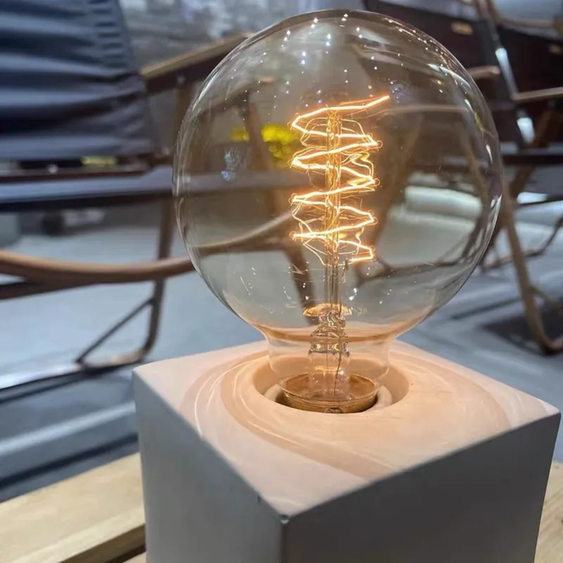 CUBE Cement Table Lamp