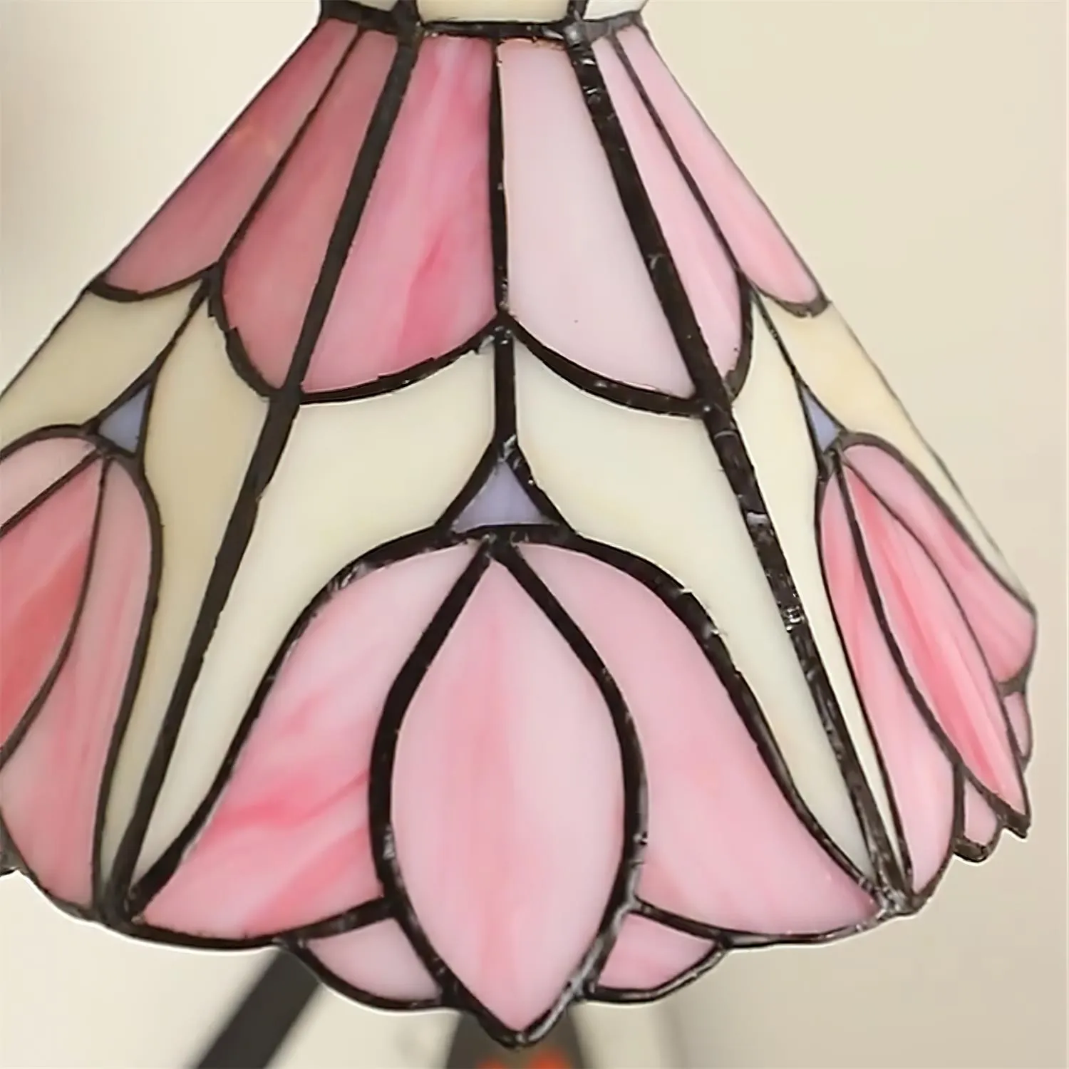 Serena Tiffany Plug In Wall Lamp T1284