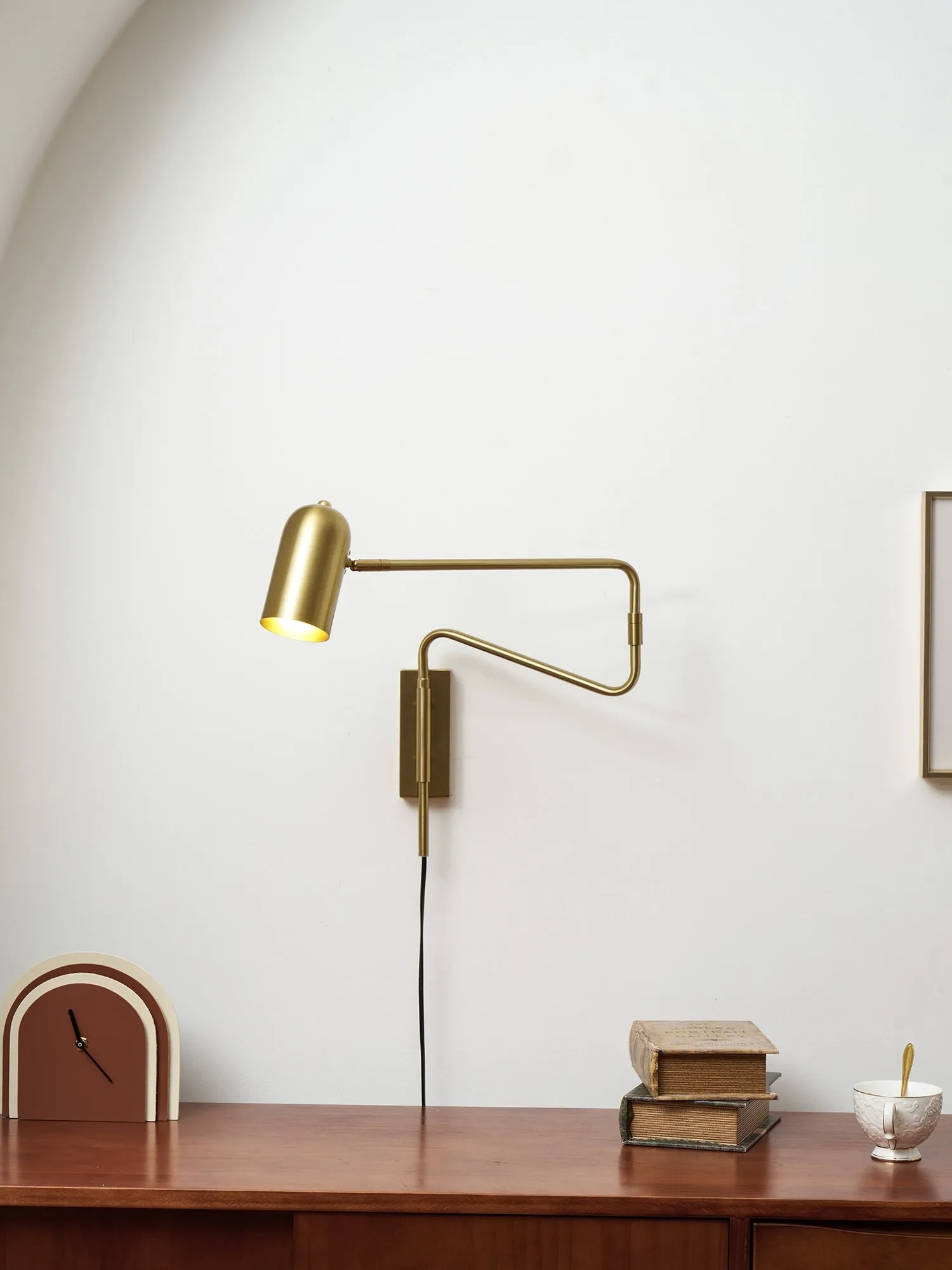 Adjustable Arm Plug In Wall Lamp T1595
