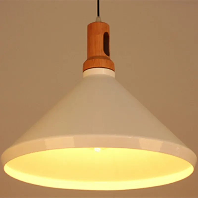 SCANDI Woody Pendant Light