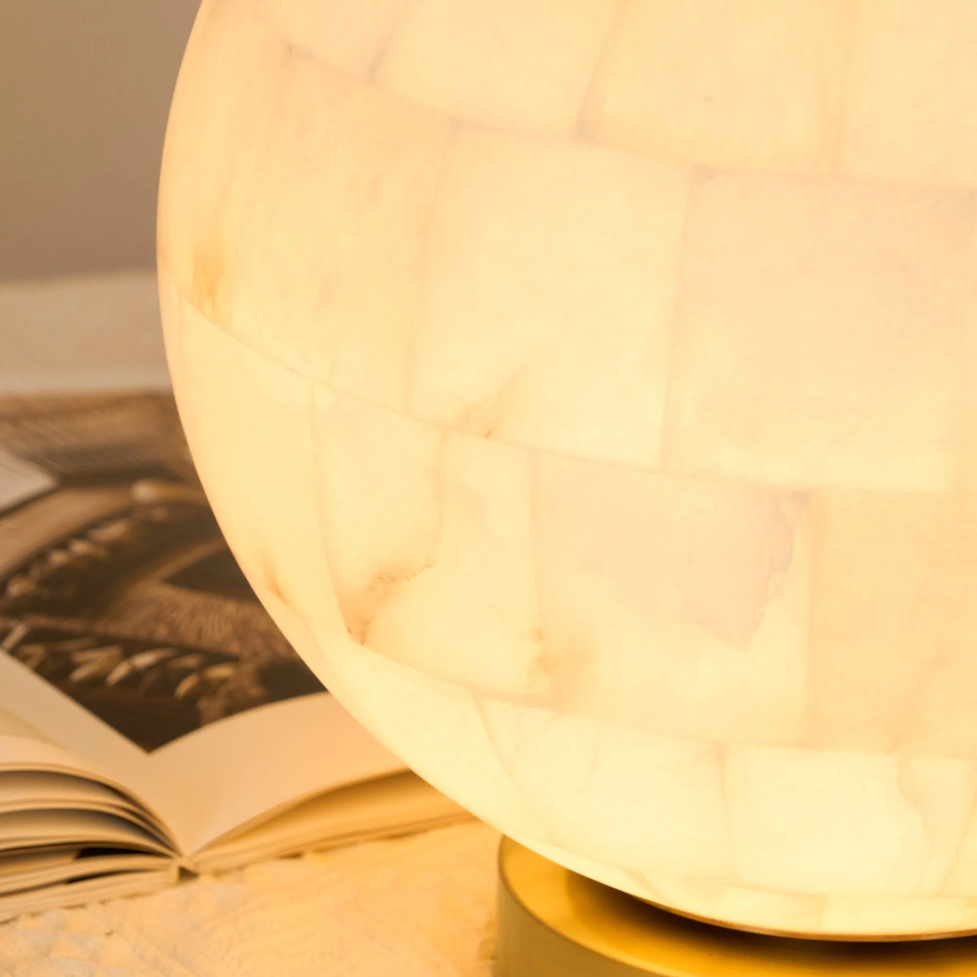 Alabaster Ball Table Lamp T1657