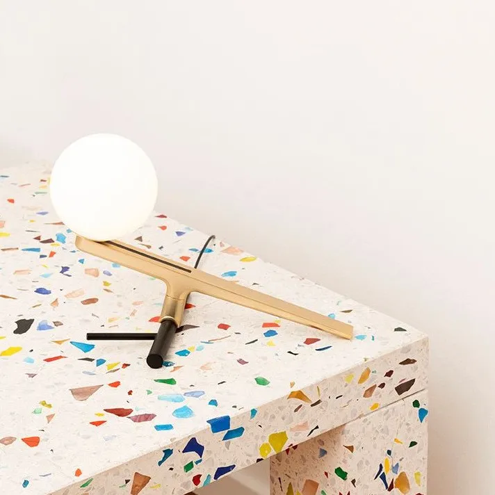 Yanzi Table Lamp