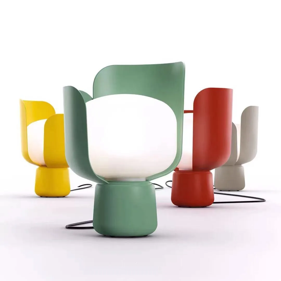 Blom Petal Glass Table Lamp