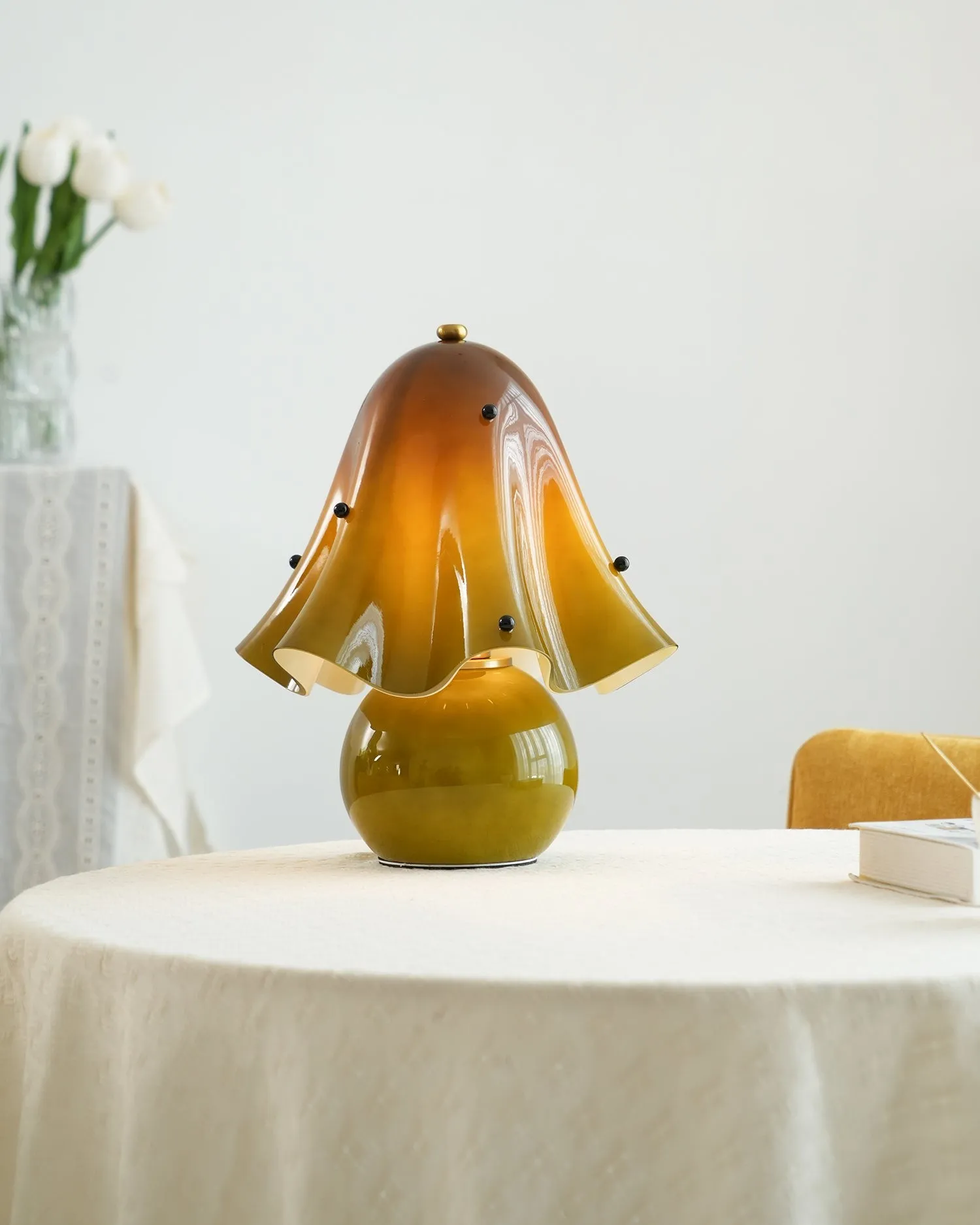 Bellina Sculptural Bell Flower Table Lamp - Accent Lighting for Room T281