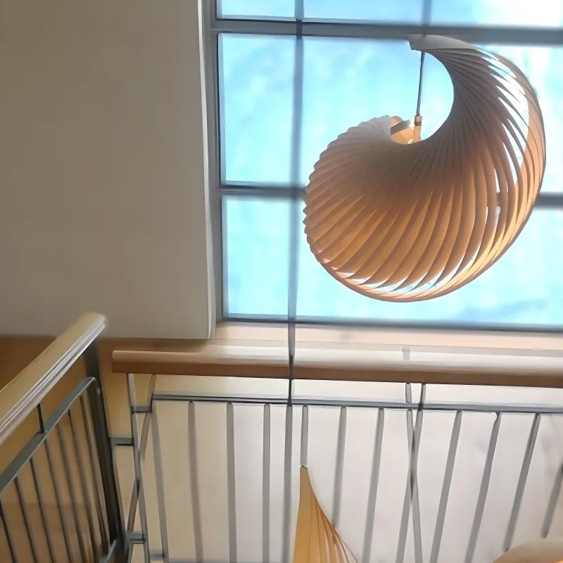 Nautilus Shell Pendant Light S196