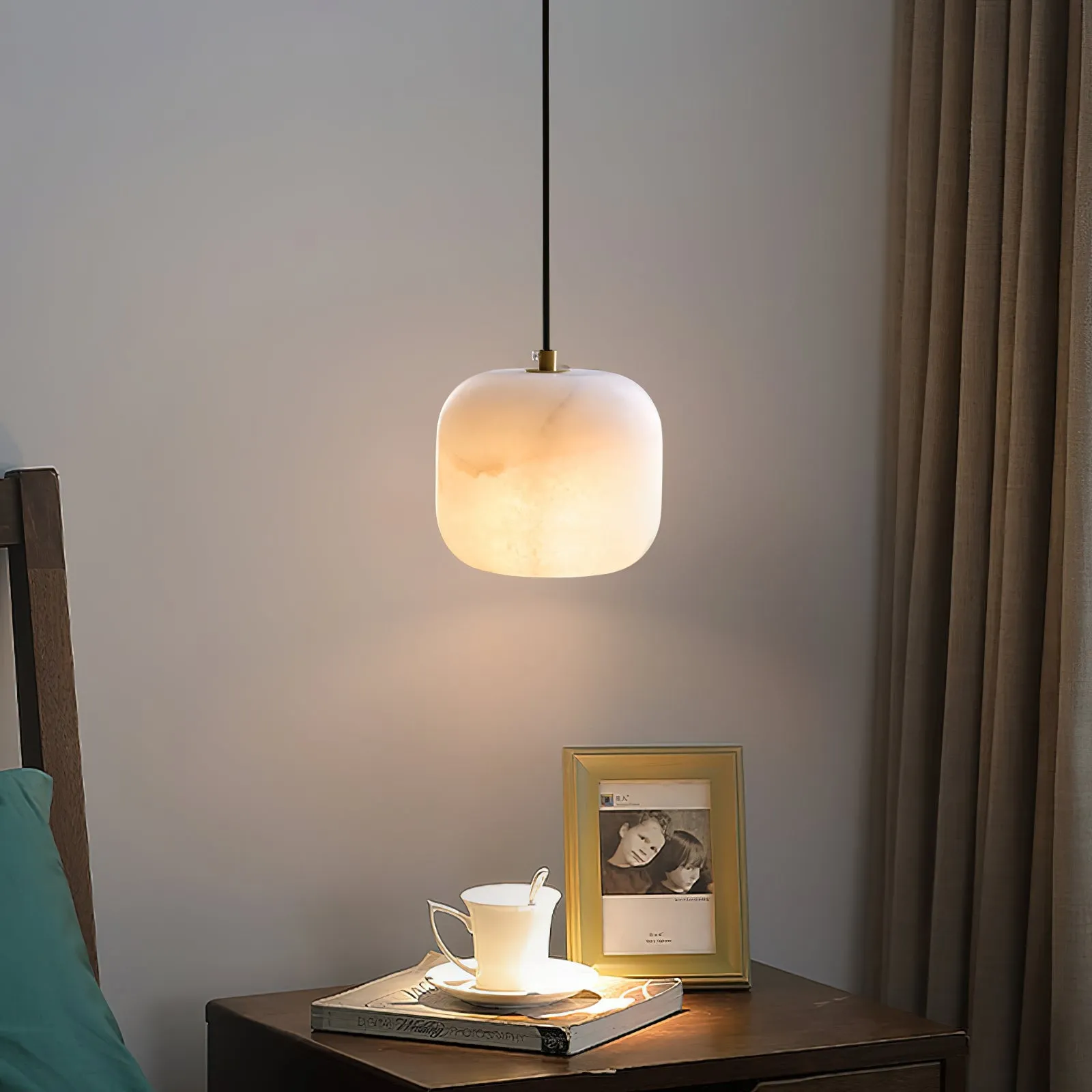 Alabaster Bedside Pendant Light T1647