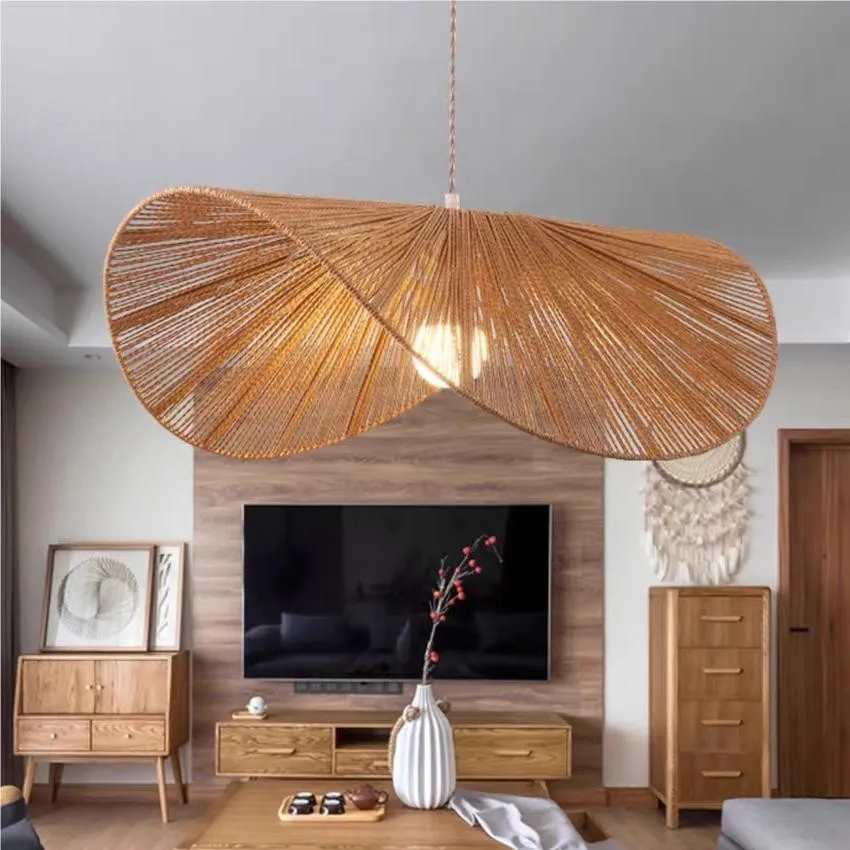 Wabi-Sabi Style Straw Hat Pendant Light For Living Room