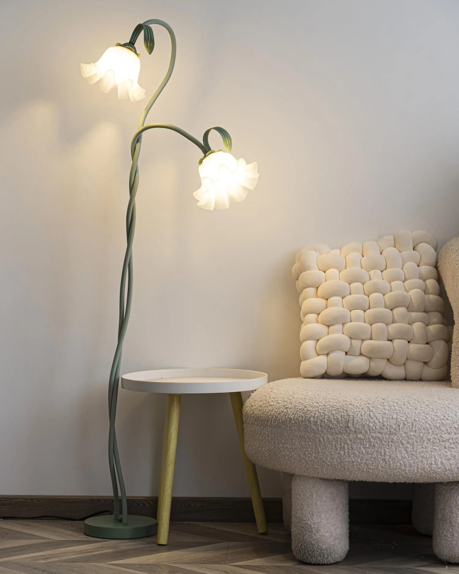 Creative Multi-Head Winding Flower Shape Floor Lamp M75
