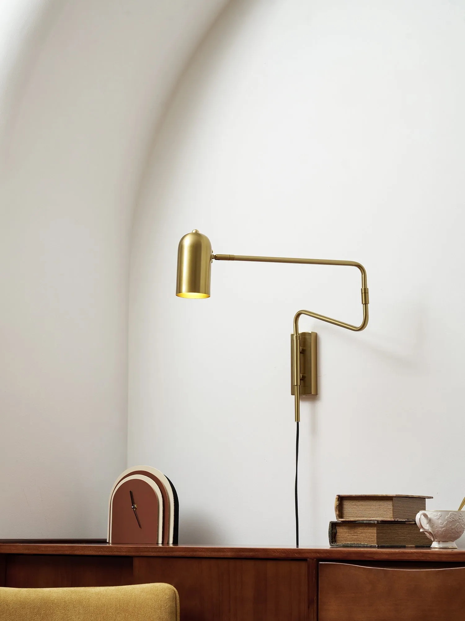 Adjustable Arm Plug In Wall Lamp T1595