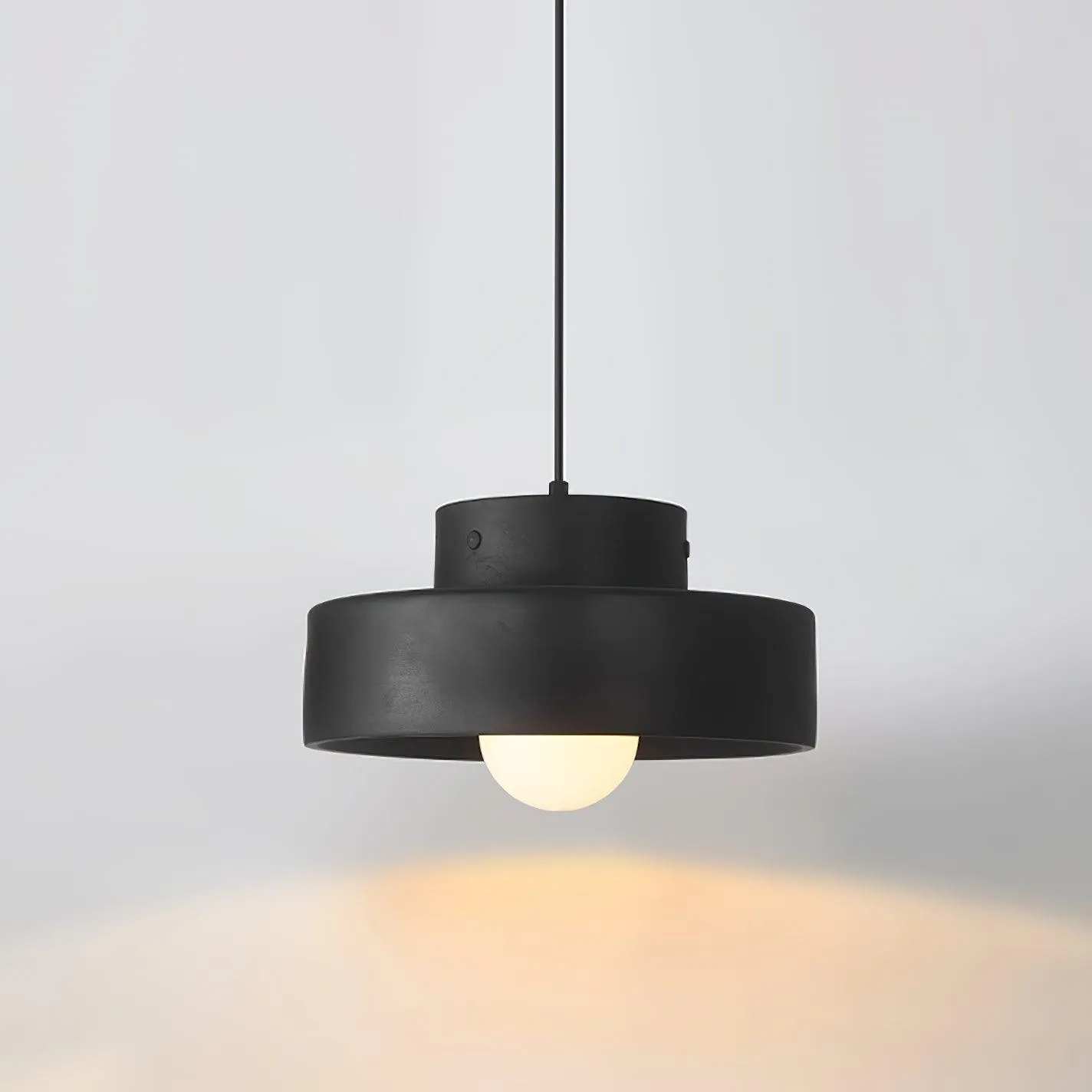 Classic Traditional Pendant Light M298