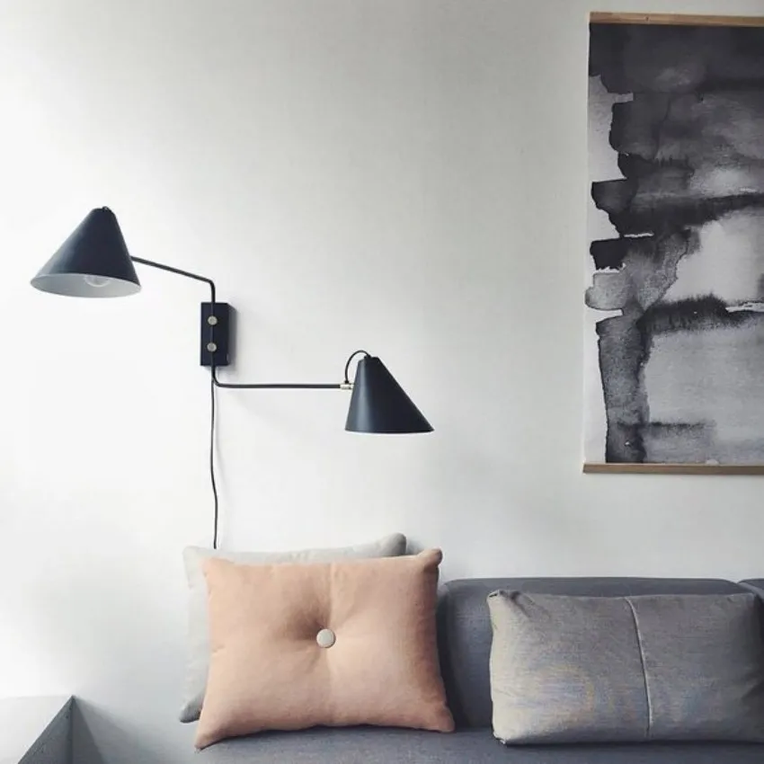 Club wall lamp