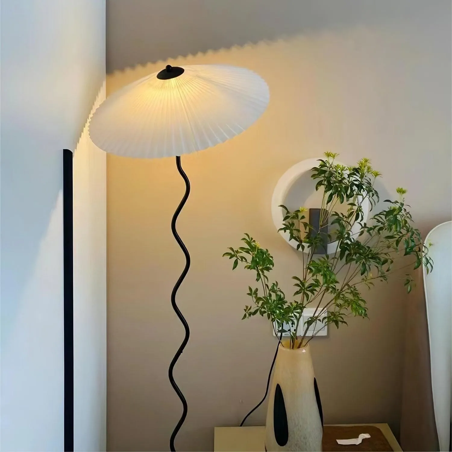 Waveform Exclusive Floor Lamp 17″- 59″ M96