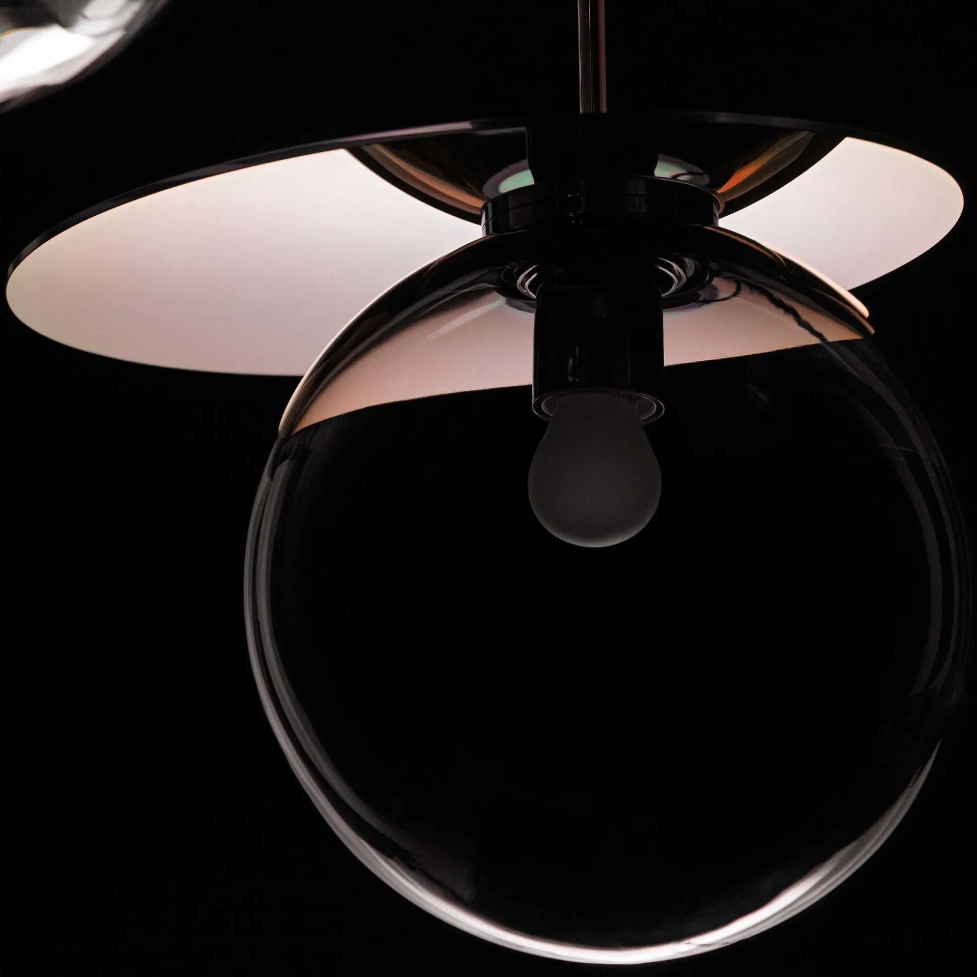 Umbra Pendant light