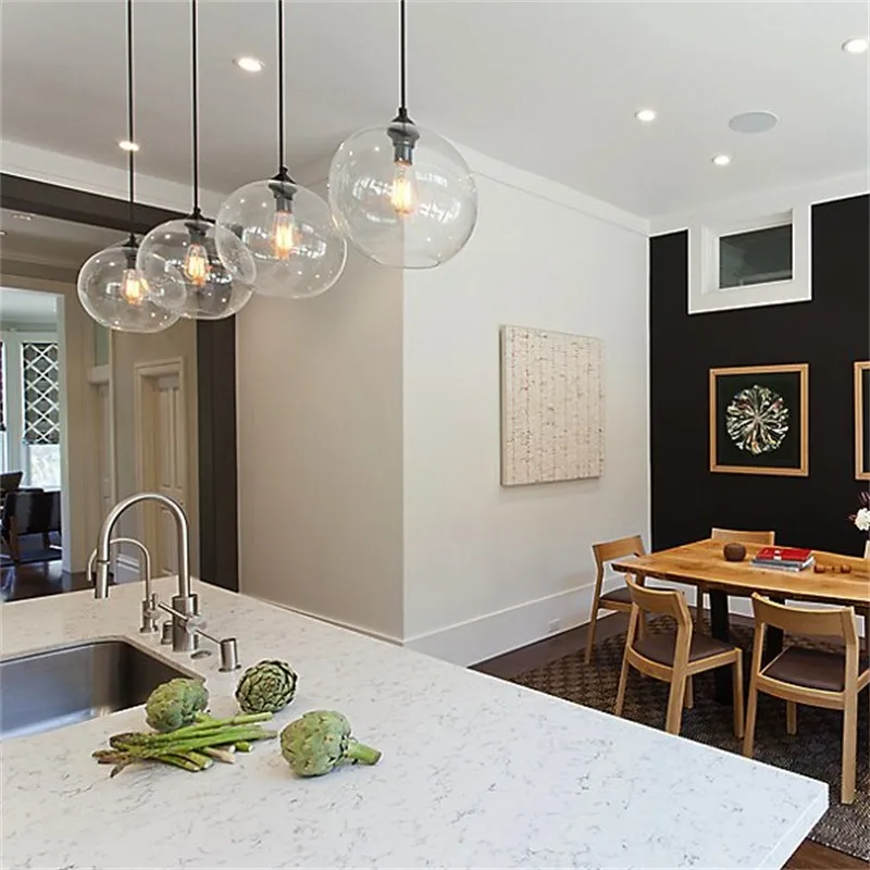 Niche Solitaire Pendant Light