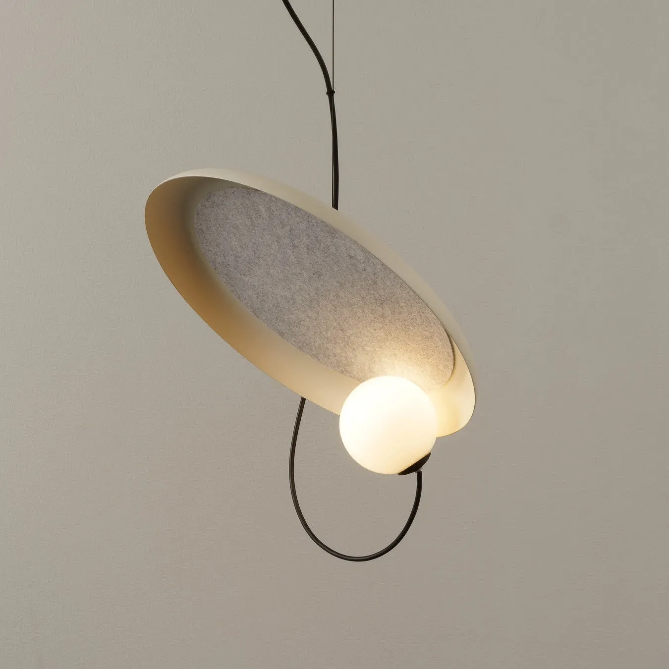 Acoustic Disc Pendant Lamp T1672