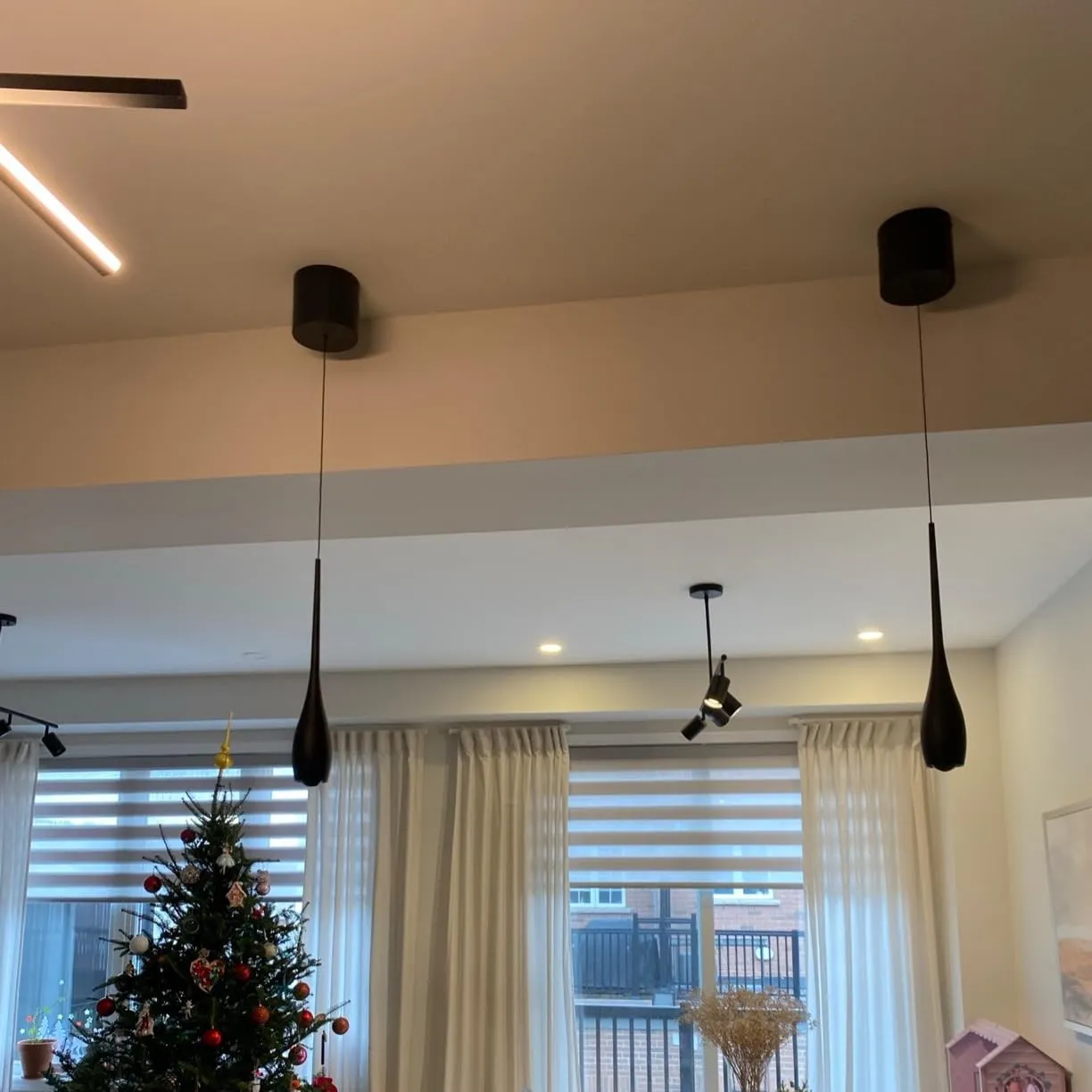 Minimalist Water Drop Pendant Light S75