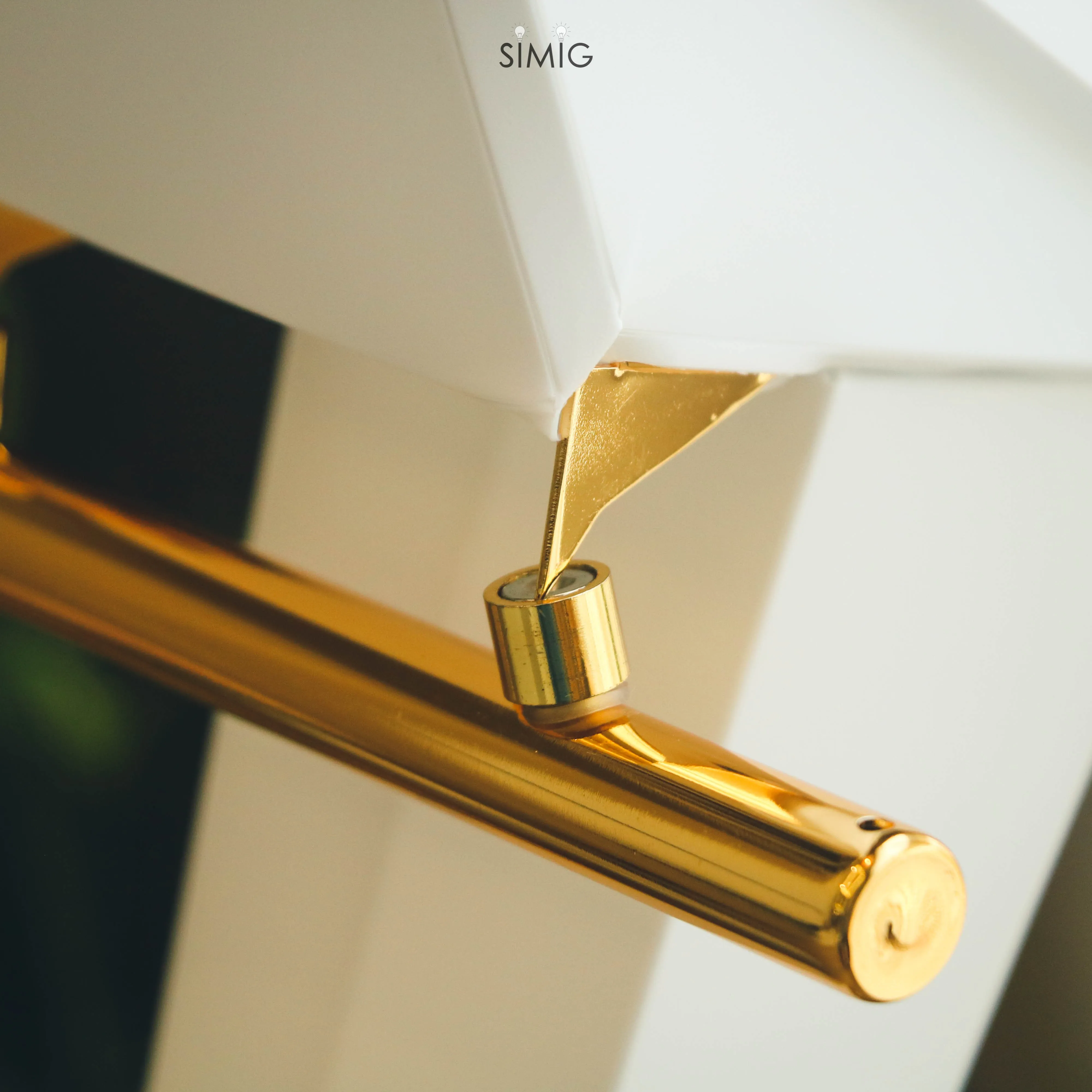 Perch Table Lamp