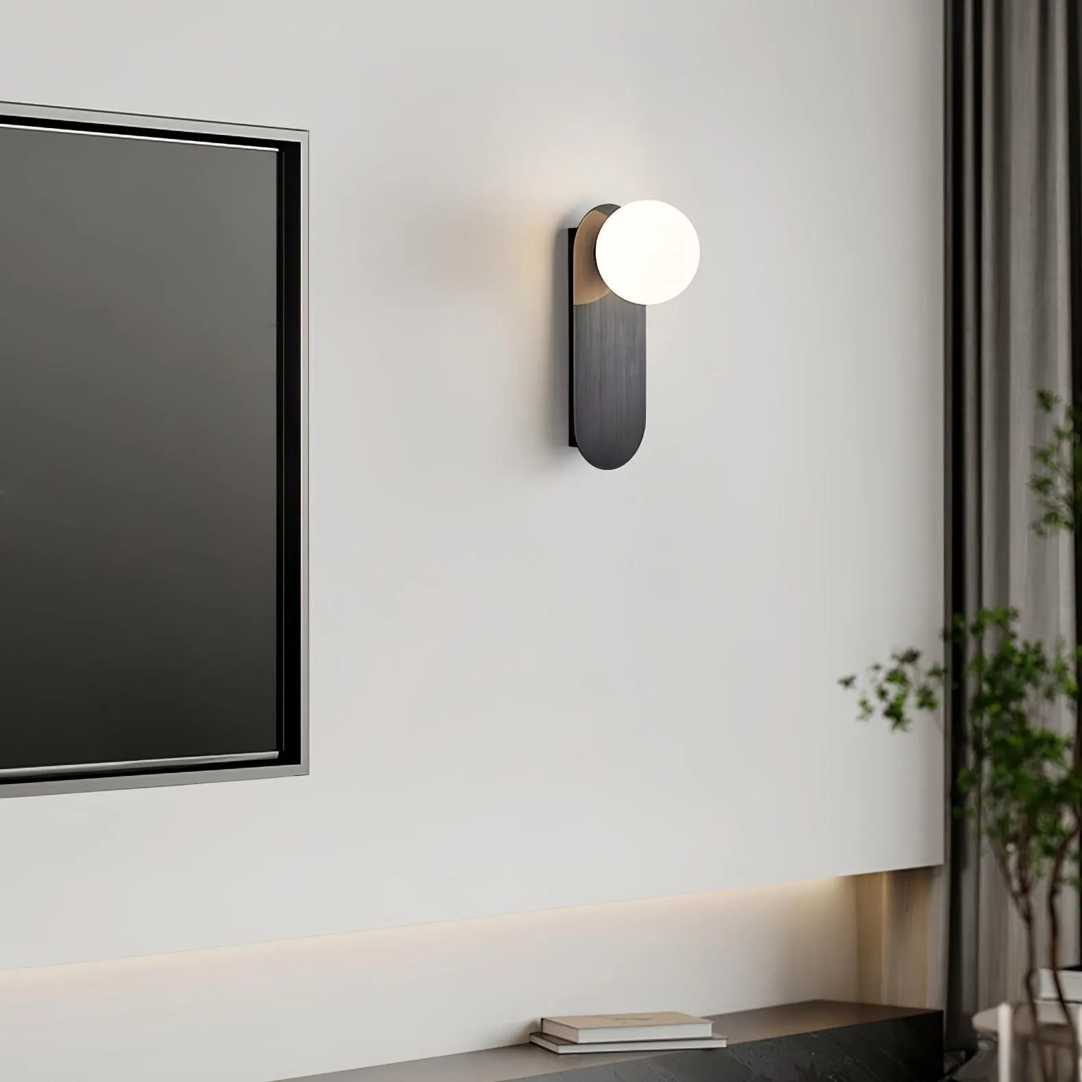 Modern Glass Base Sconce M280