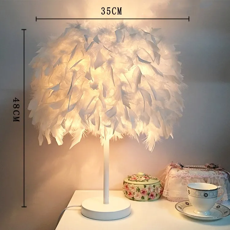 Decorative Feather Table Light For Bedroom