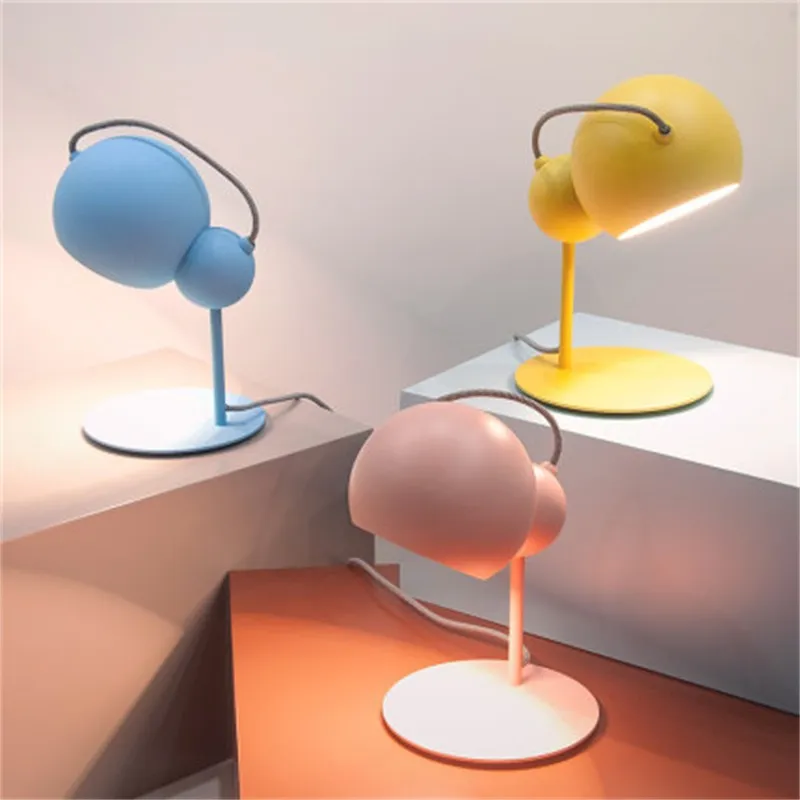 Globular Table Lamp