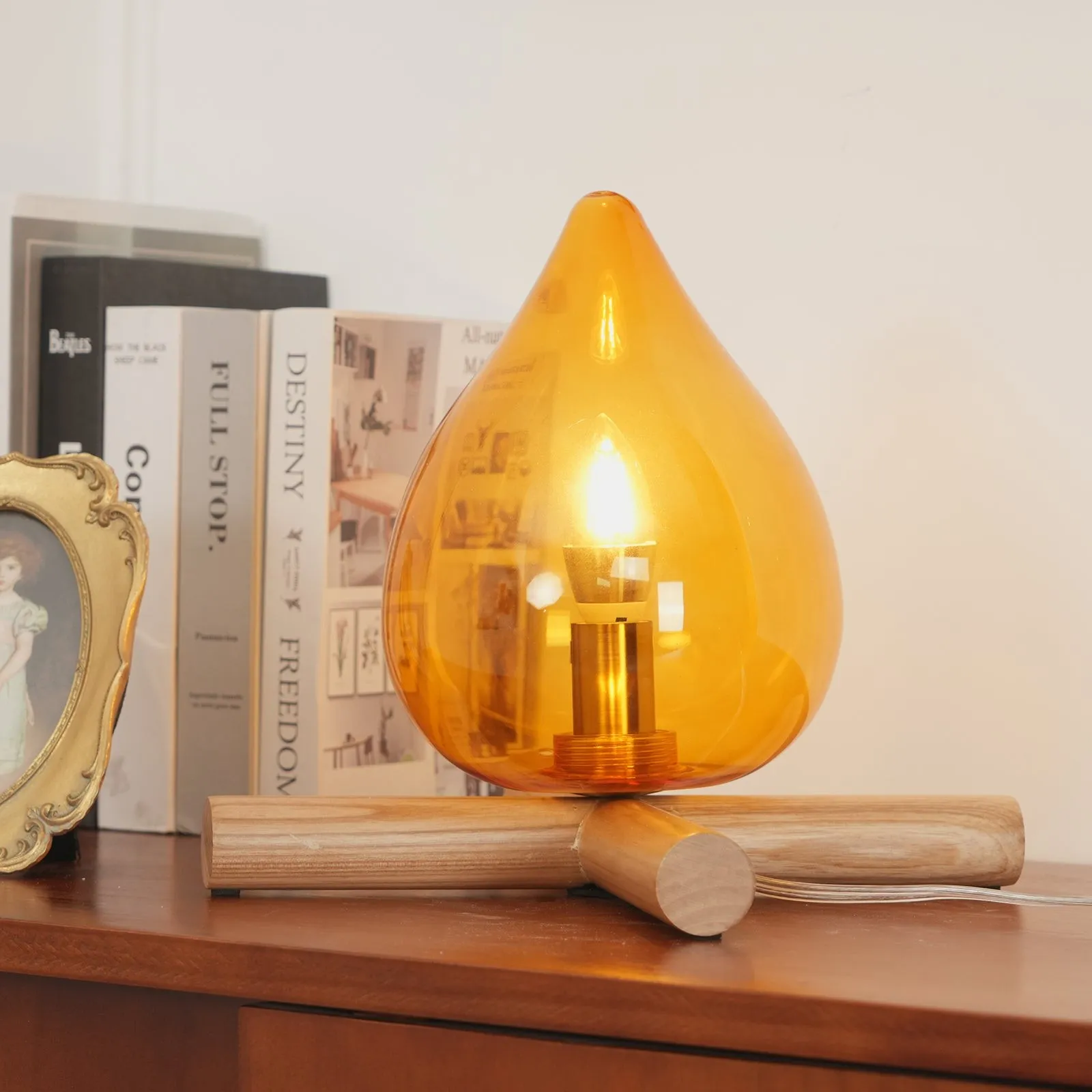 Funny Fire Shape Small Flame Table Lamp M55