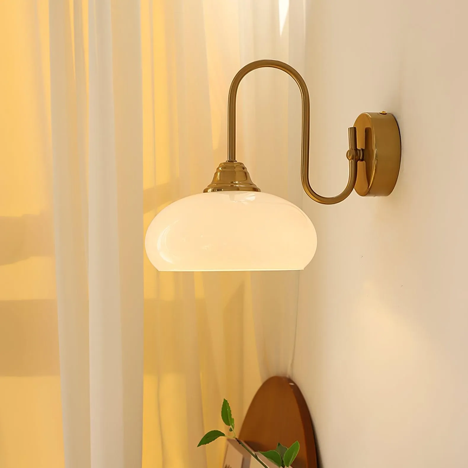 Bauhaus Wind Cream Glass Shade Metal Curved Pole Wall Sconce G45