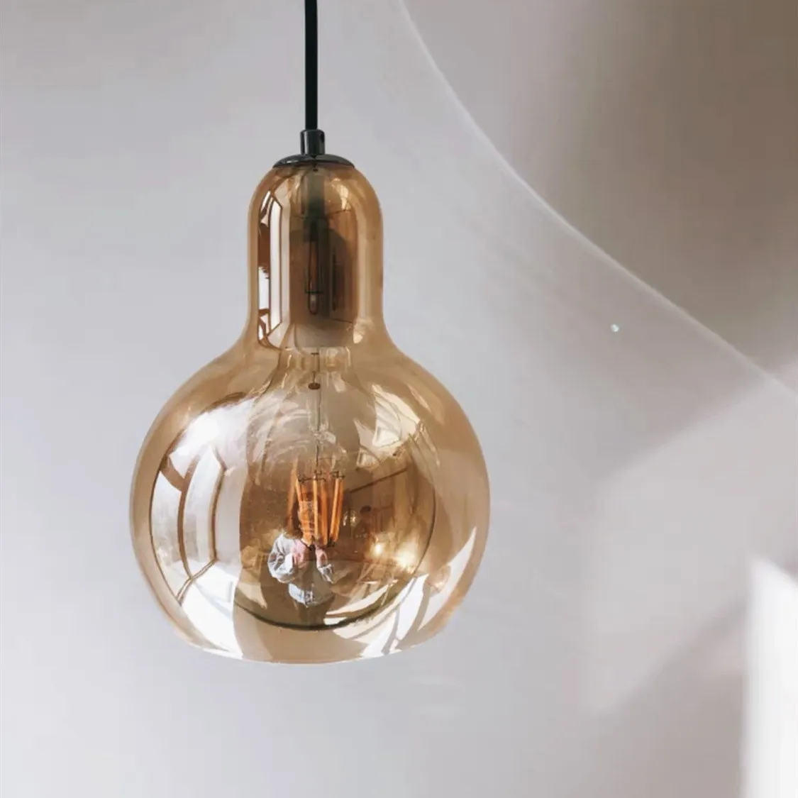 Bulb SR1/Mega Bulb SR2 Pendant Light