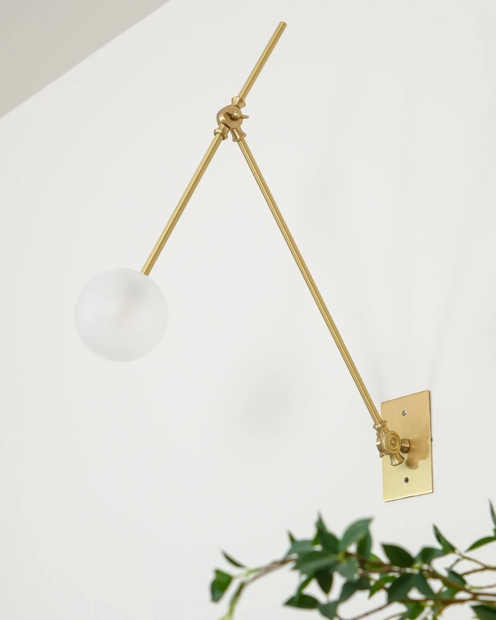 Vintage Metal Adjustable Swing Arm Wall Lamp G37