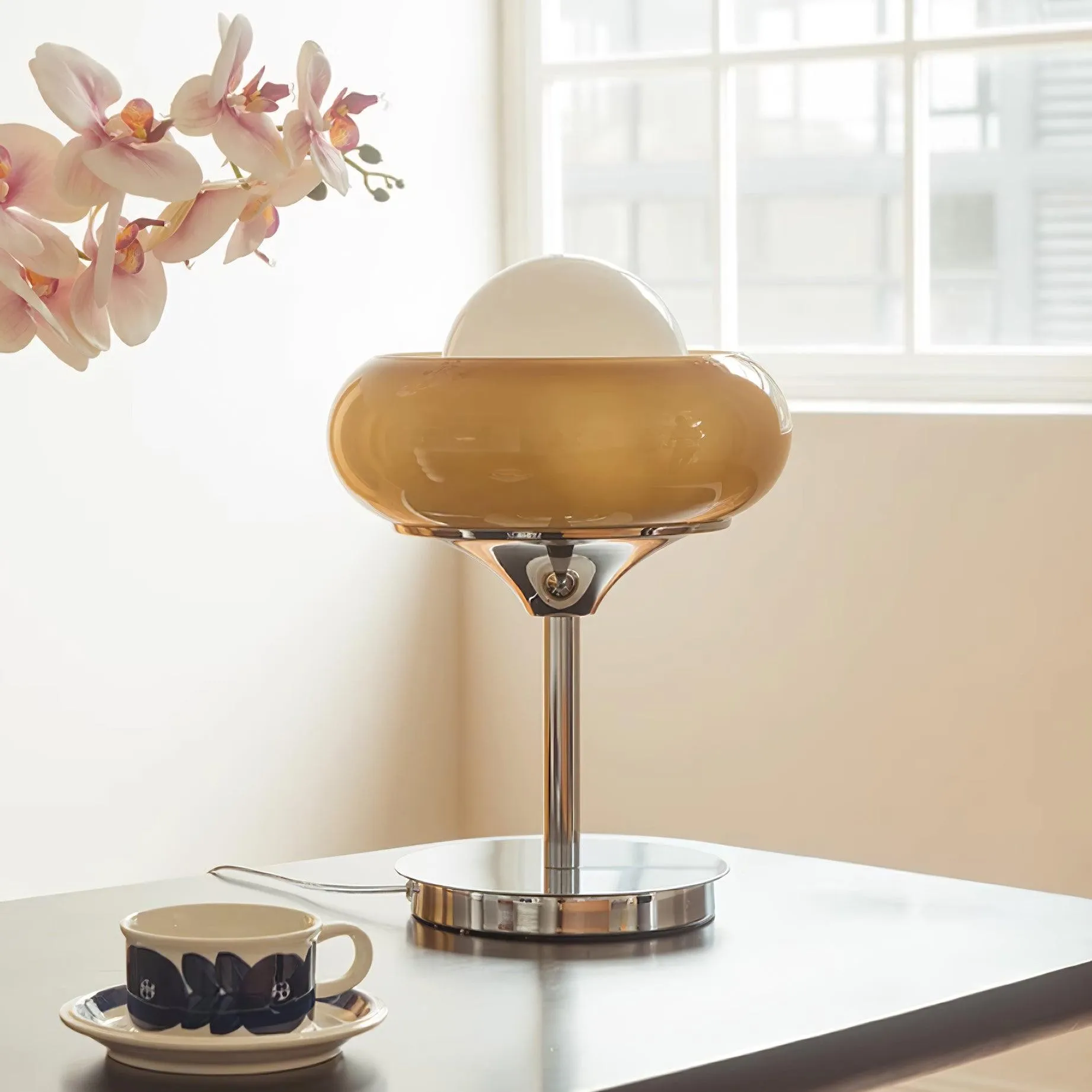Vintage Cream Table Lamp for Bedroom M54