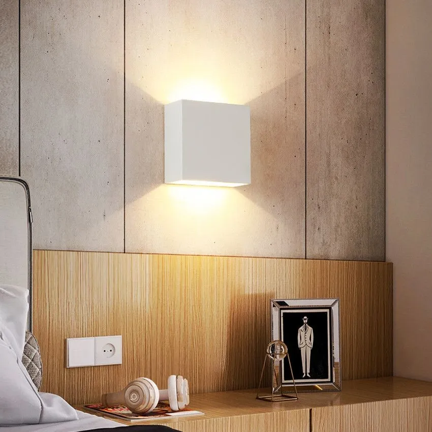 Aluminum Minimalist Style LED-6W Cube Wall Light For Bedroom