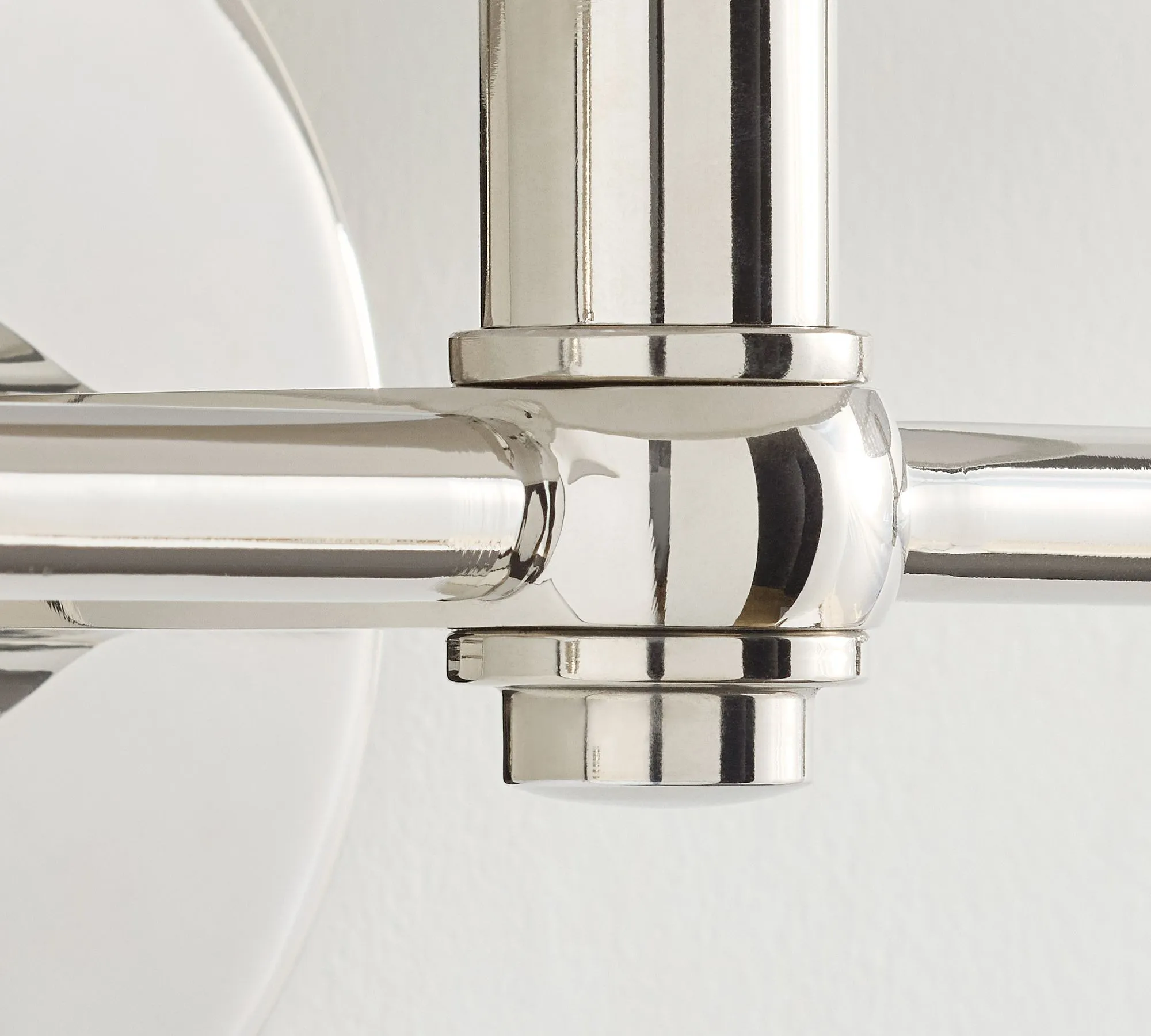 Modern Metal Wall Sconce – Adjustable Arms for Hallways T424
