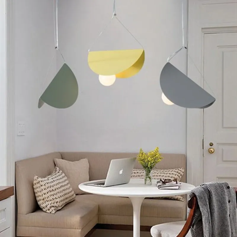 Glider Pendant Light