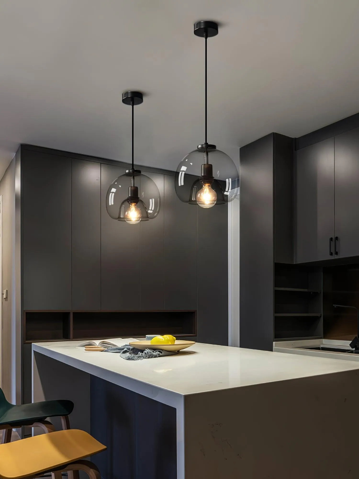 Pearl Essence Pendant Lamp M429